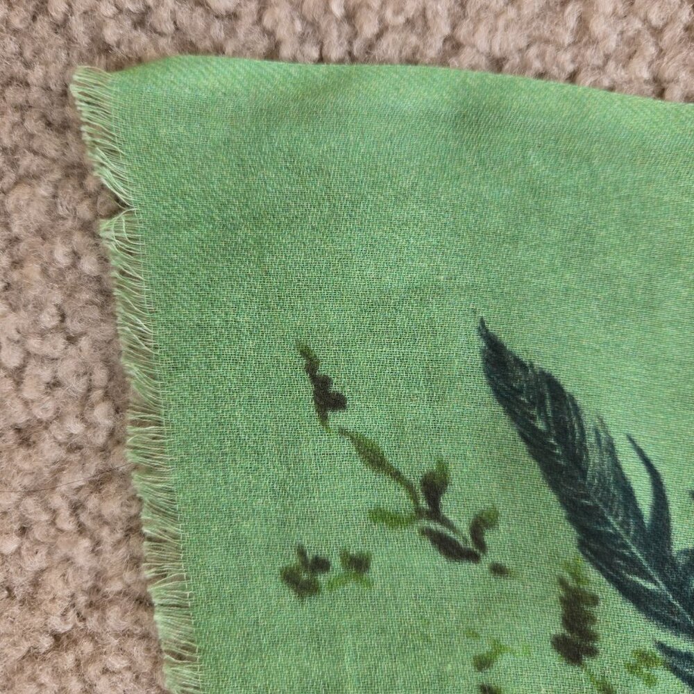 Bird Feathers Angel Wings Lightweight Scarf - Picture 6 of 16